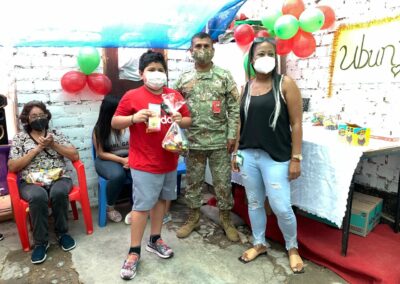 Voluntarios y militar